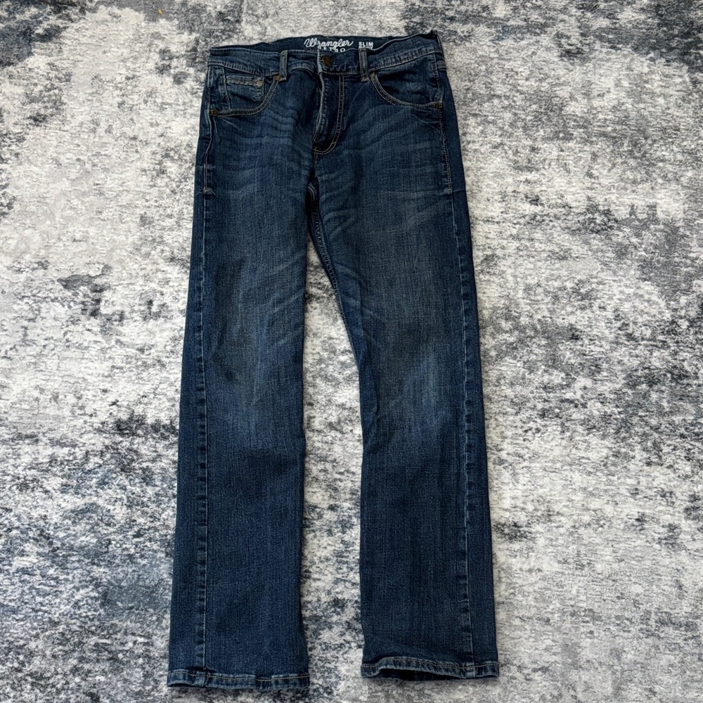 Wrangler Men's Slim Boot Dark Blue Jeans, Like new